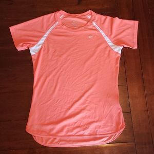 Nike dri-fit top